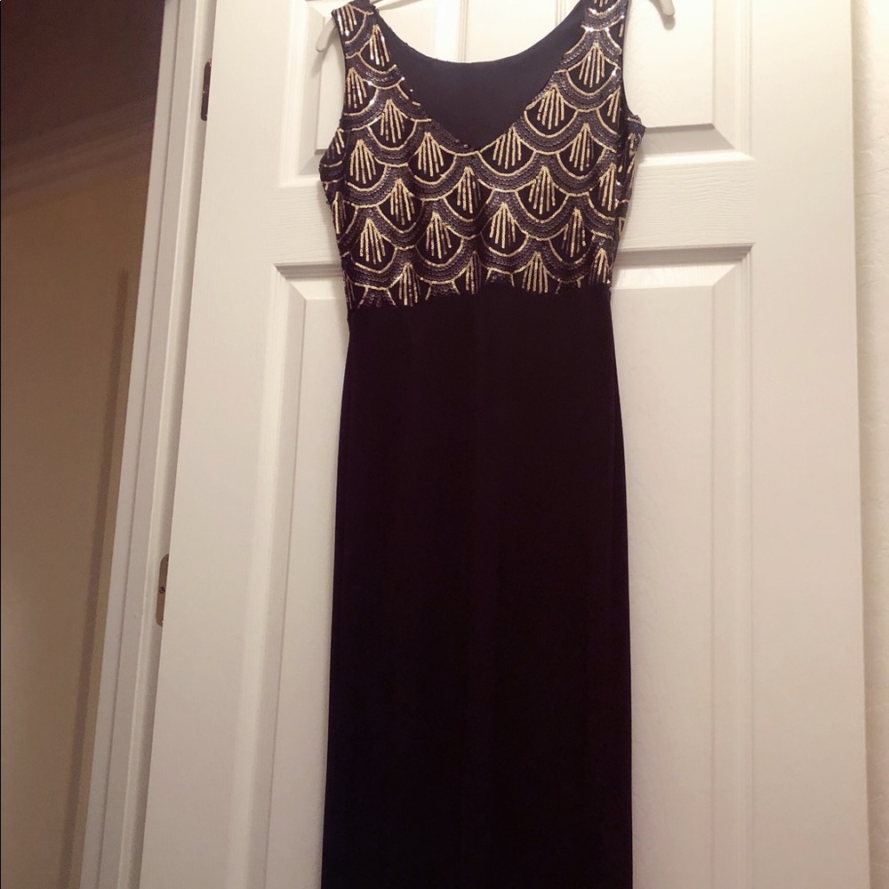 Stretchy holiday dress